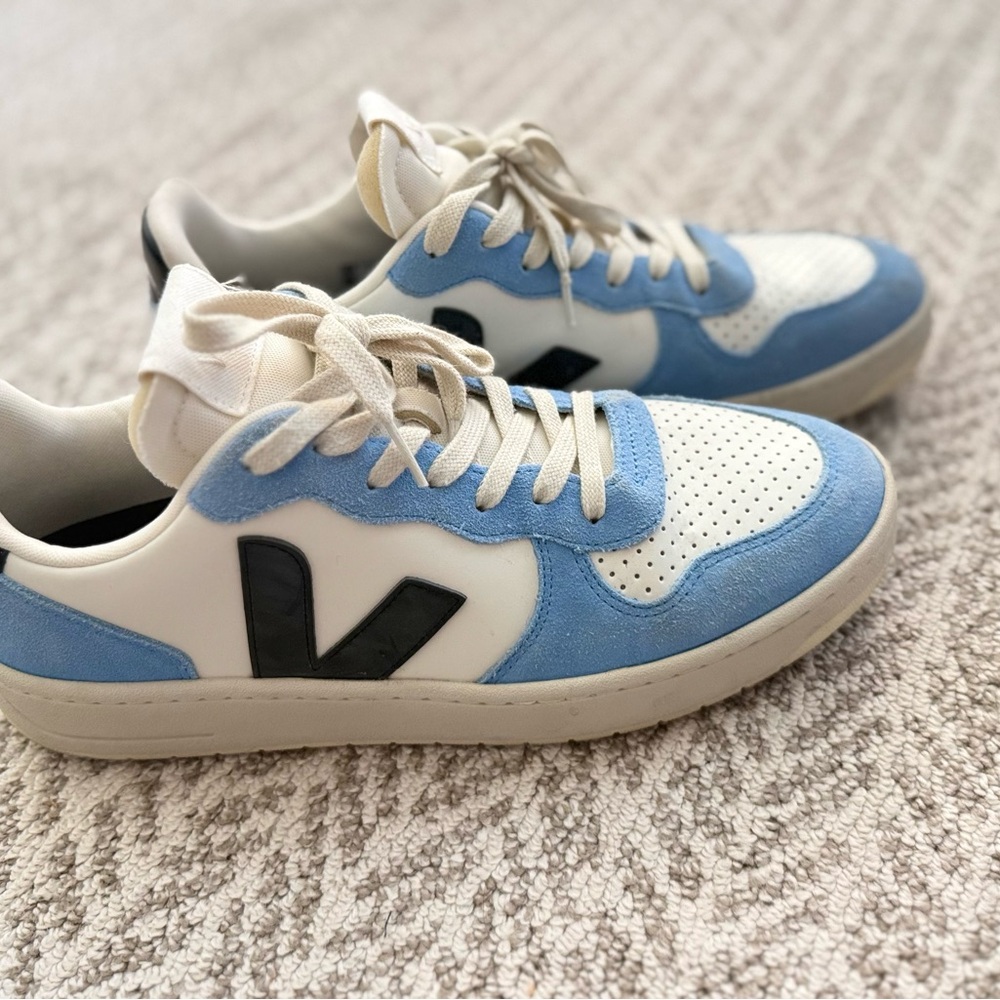 Men’s Veja V-10 - Pure Black Aqua - size 10